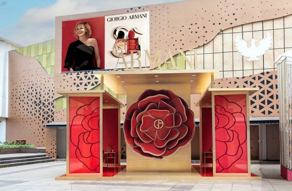 Armani Beauty открывает флагманский магазин в Мумбаи