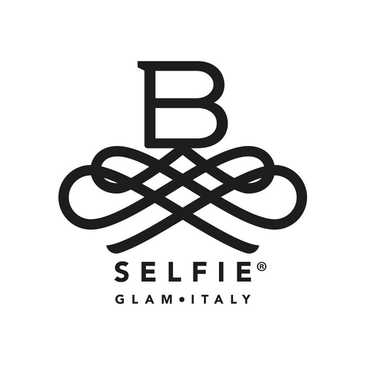 B-SELFIE