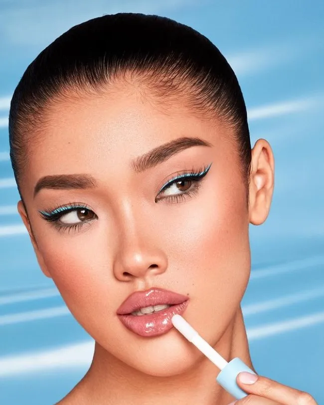 Коллекция Kylie Cosmetics Stassie x Kylie 