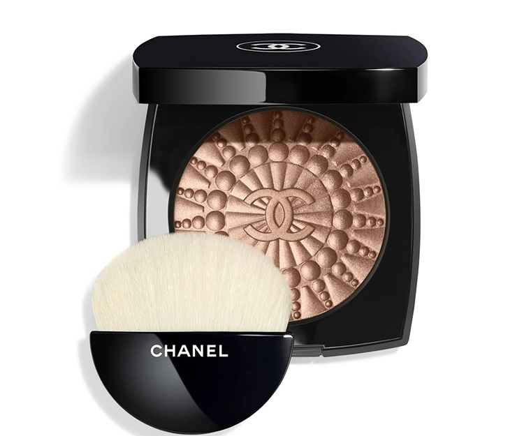 Весенний хайлайтер Chanel Perles de Lumiere 2021