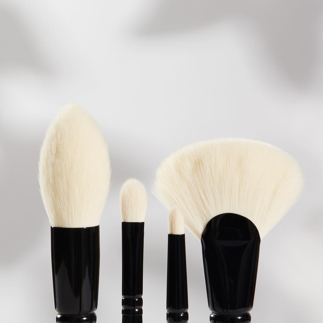Wayne Goss выпустят синтетические кисти