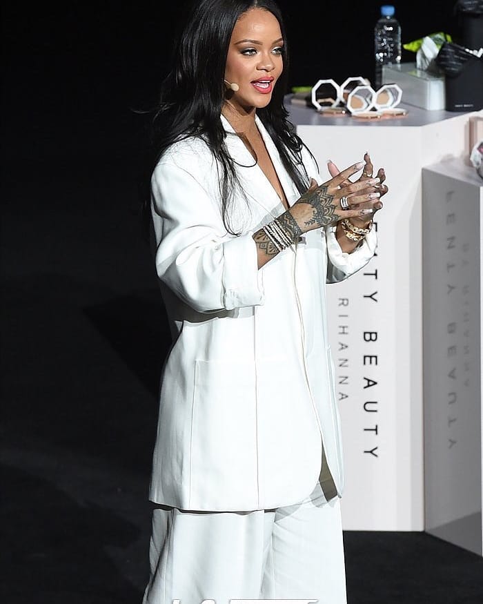 Рианна на вечеринке Fenty Beauty в Сеуле