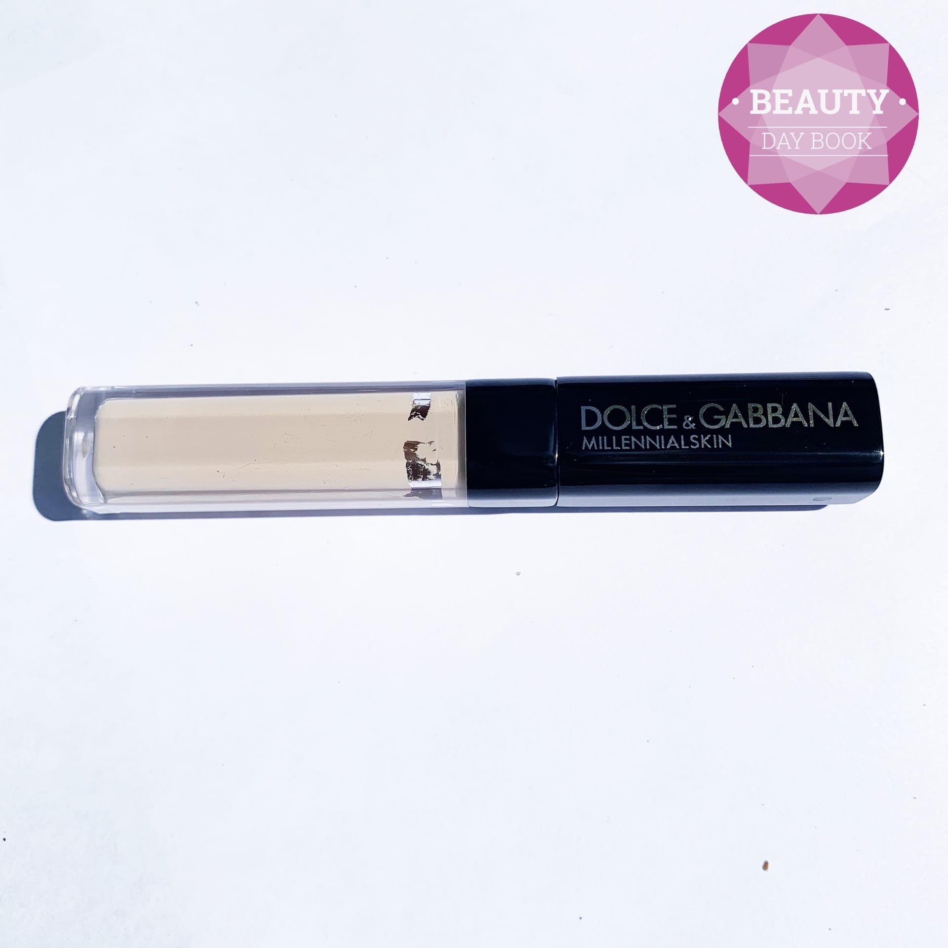 Стойкий консилер ON-THE-GLOW DOLCE&GABBANA