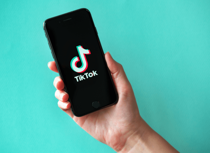 L’Oréal сократит расходы на рекламу в TikTok