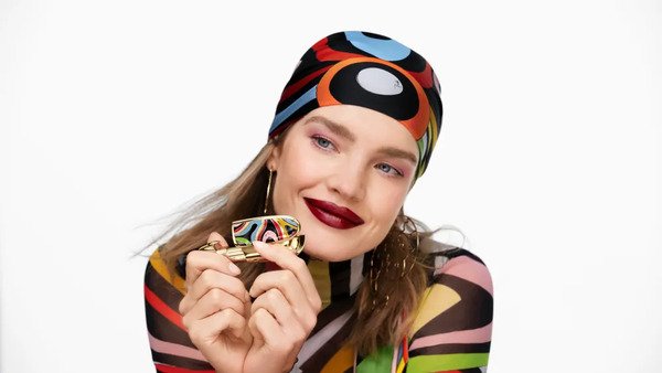 Guerlain и Pucci выпускают лимитированную коллекцию макияжа для осени 2024 года