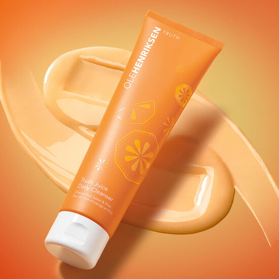 Средство для ежедневного очищения OLEHENRIKSEN Truth Juice
