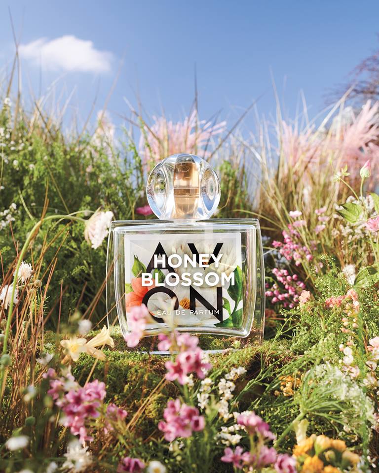 новый весенний аромат Avon Flourish Honey Blossom