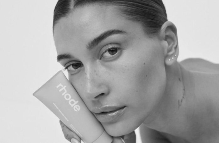 Rhode Skincare заключает будет продаваться в Sephora