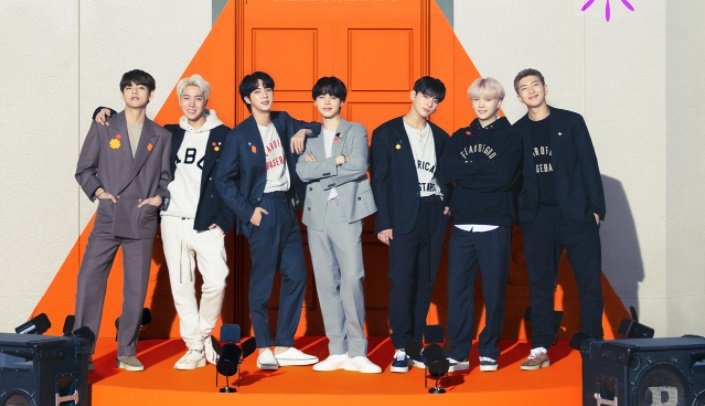 K-pop группа BTS переходит в сферу NFT