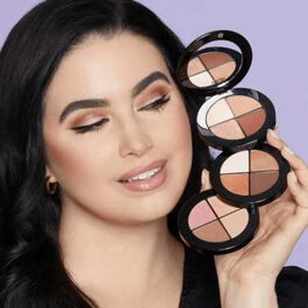 Тени для век tarte Maneater™ Temptation Eyeshadow Wardrobe