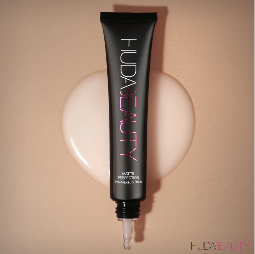 База под макияж от Huda Beauty