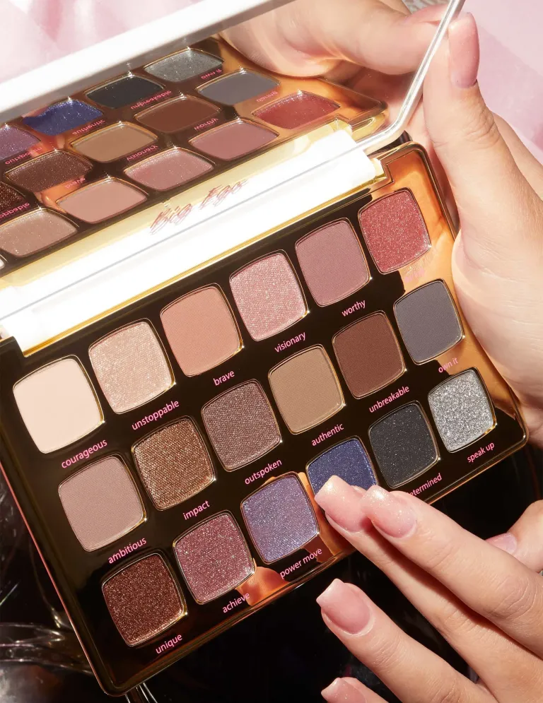 Палетка теней для век Tarte Cosmetics Big Ego 