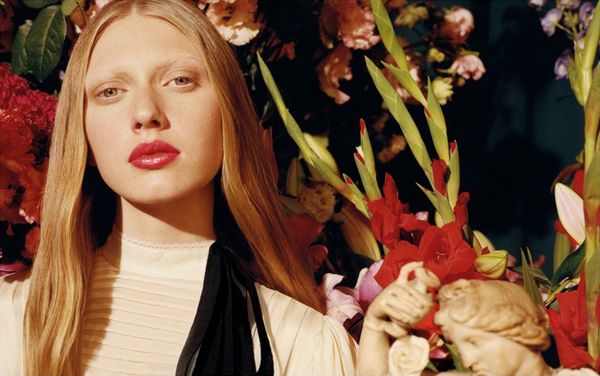 В коллекции Gucci Sheer Lipstick Collection Spring 2017 выходит новая линия помад
