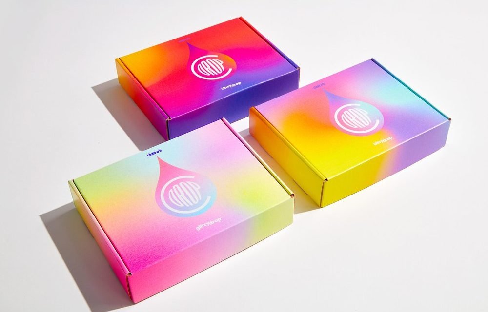 Claire's запускает первый сервис подписки Cdrop