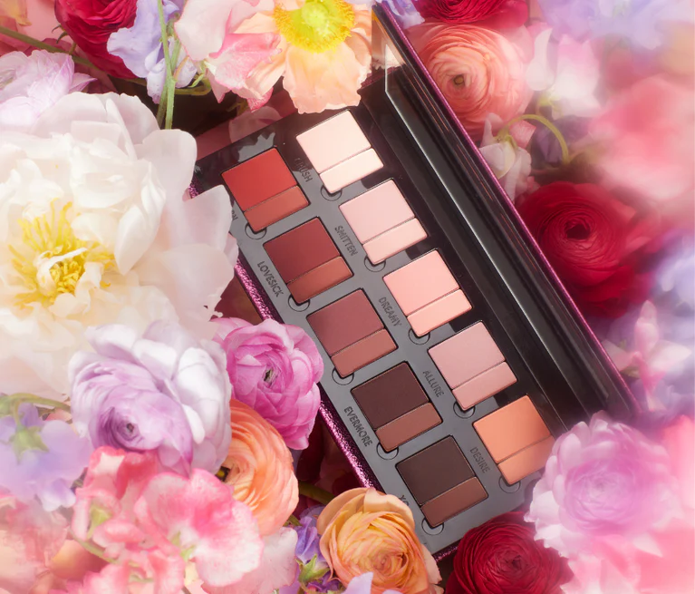 Палетка Danessa Myricks Beauty Groundwork Blooming Romance 