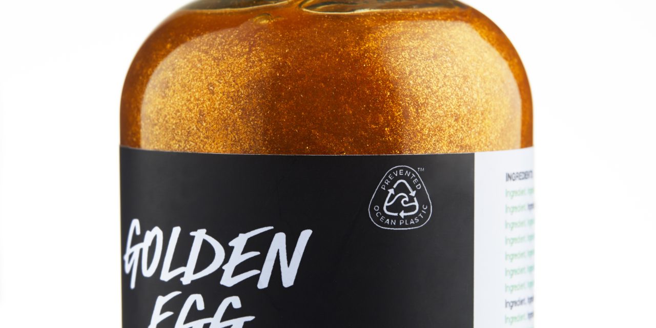 Lush борется с пластиком и спасает океаны