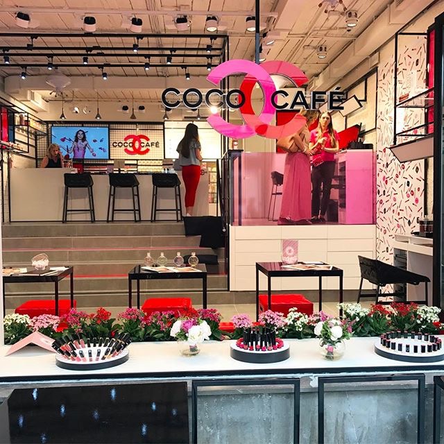 Открытие Chanel Coco Café в Москве