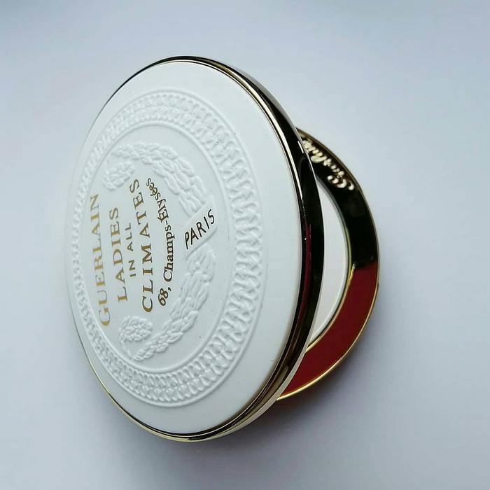 Guerlain представили юбилейный выпуск фирменной пудры