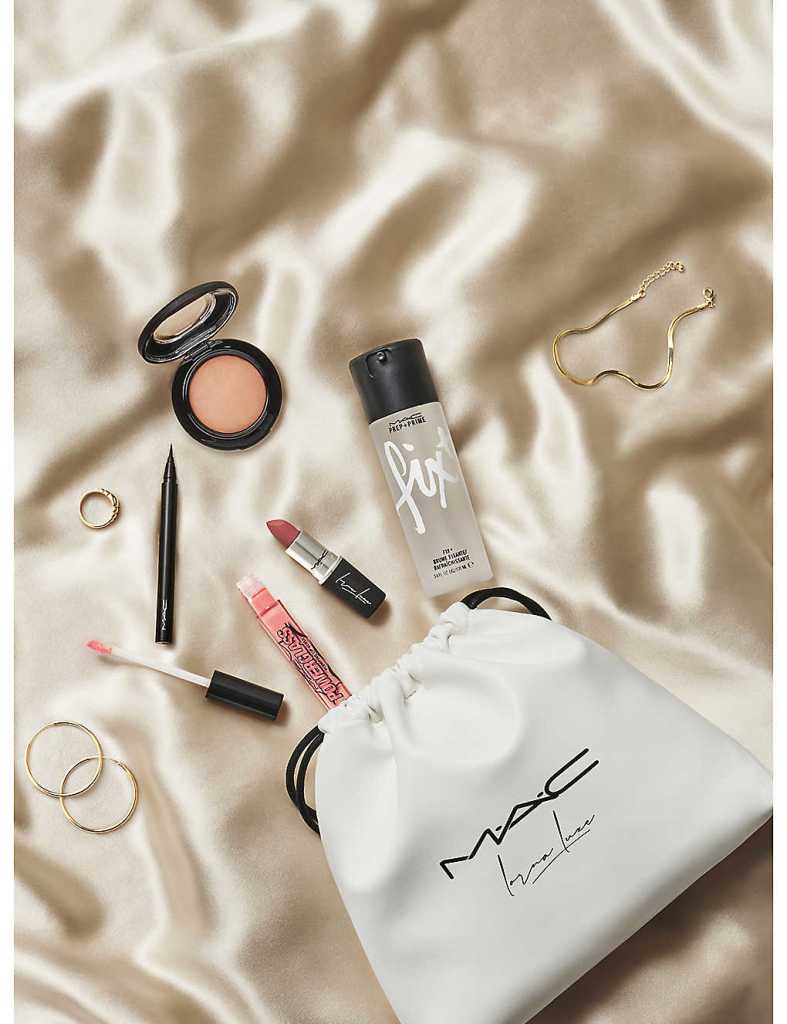 Набор MAC x Lorna Luxe Limited-Edition Edit