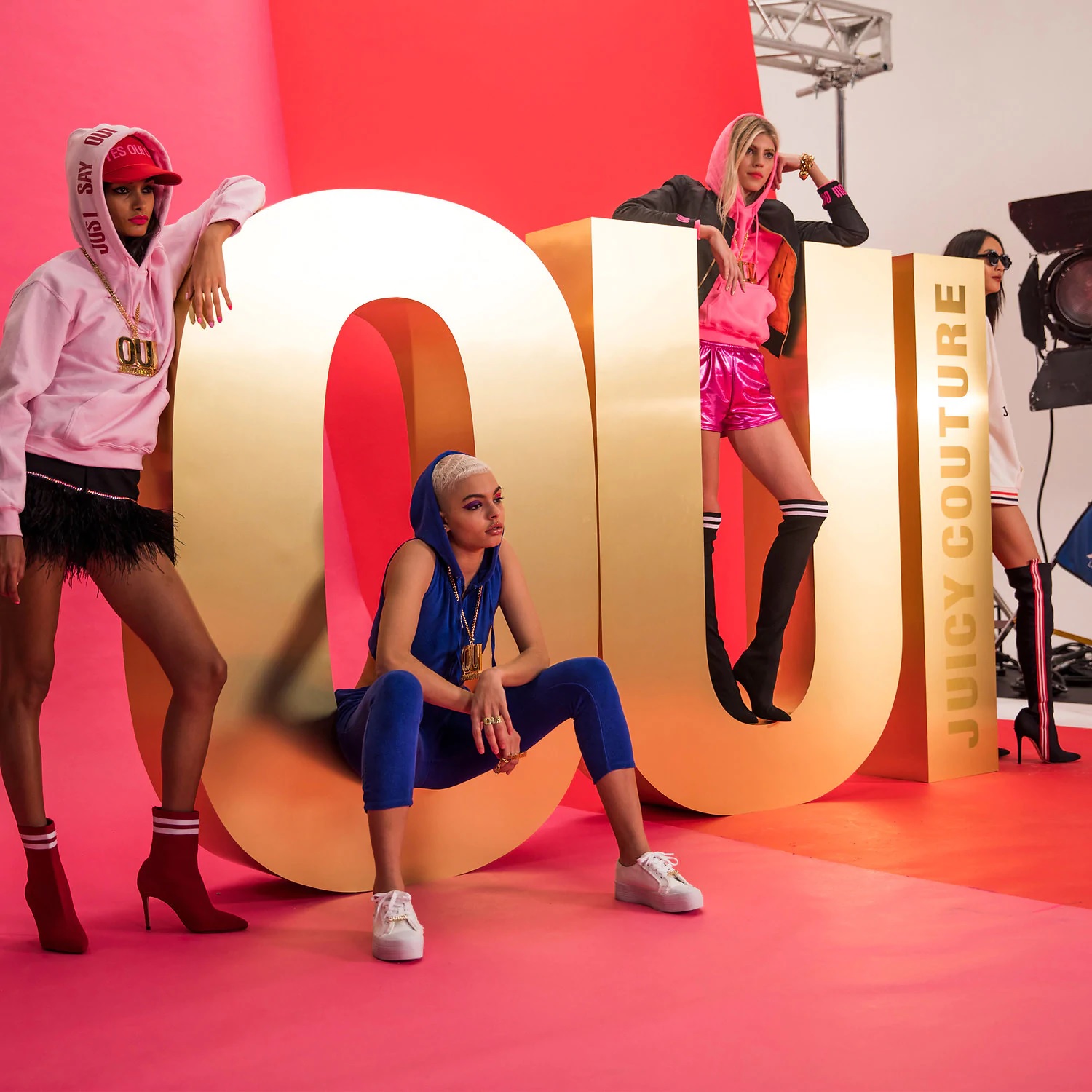 Новый аромат: Juicy Couture Oui Glow 