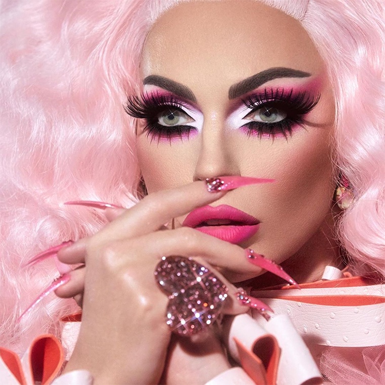 Палетка теней для век Anastasia x Alyssa Edwards лето 2019