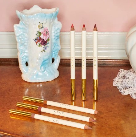Карандаши для губ Gucci Beauty Crayon Contour des Lèvres 
