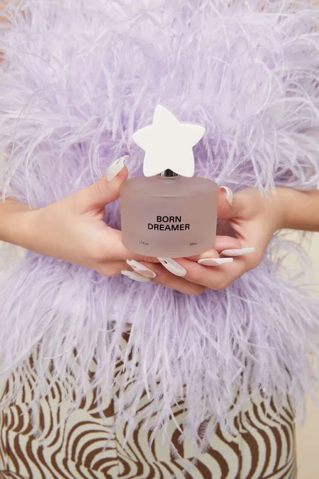 Аромат Born Dreamer Eau de Toilette от Charli D’Amelio