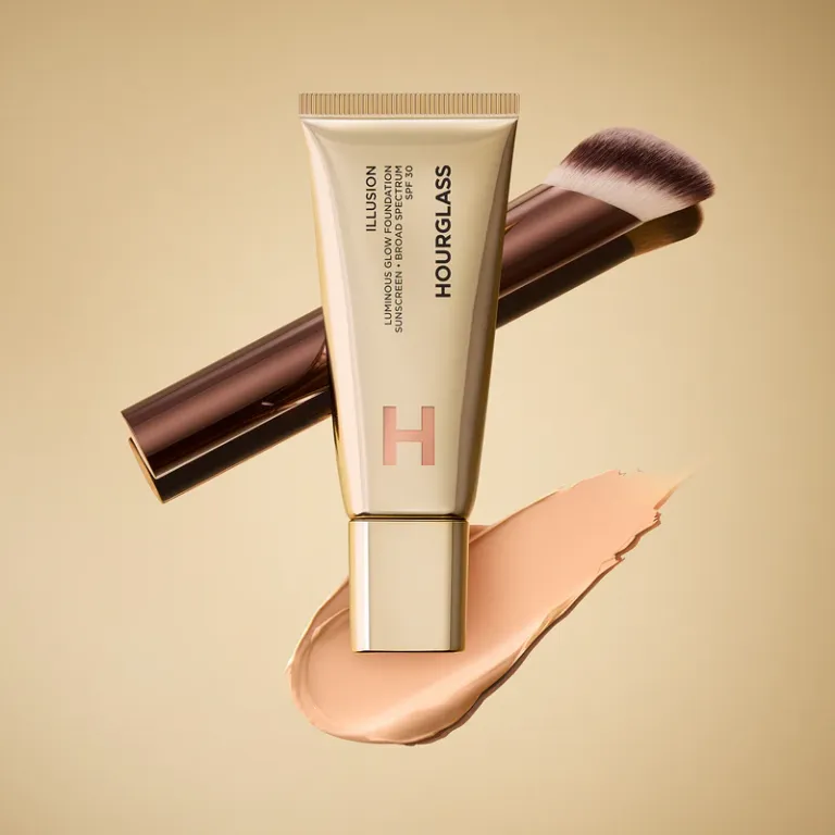 Тональный крем Hourglass Cosmetics Illusion Luminous Glow SPF30 Hydrating Foundation