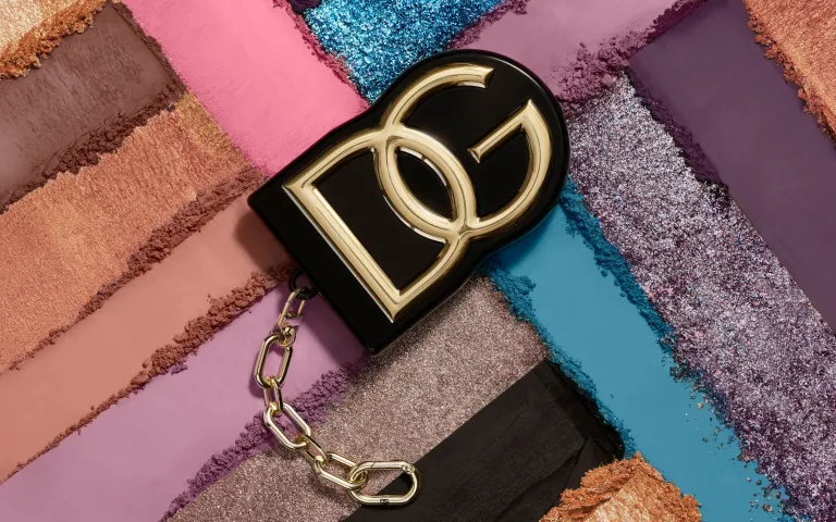 Коллекция Dolce & Gabbana Spring 2024 Bold Makeup Look 