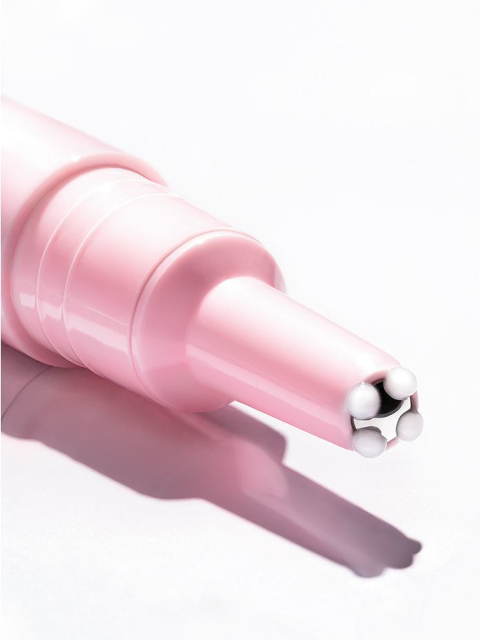 Glossier выпустили чудо-стик