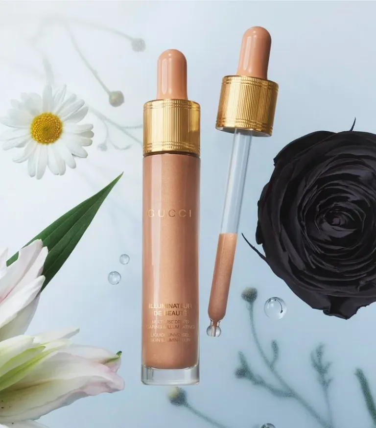 Жидкий хайлайтер Gucci Illuminateur De Beauté, Multi-Use
