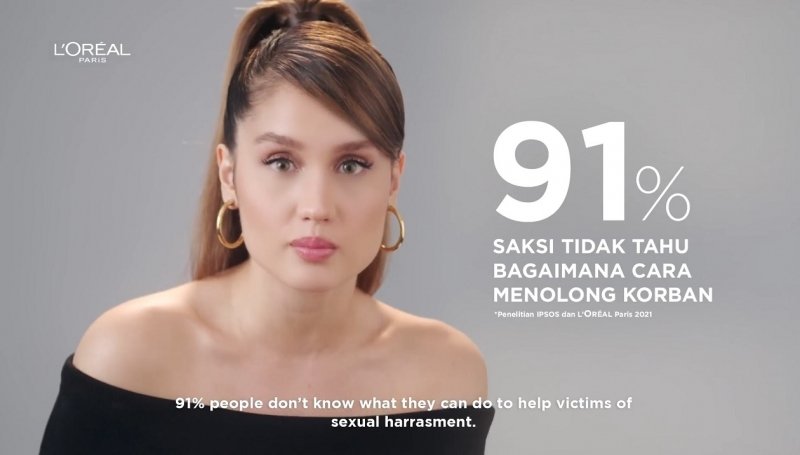L'Oréal Paris запустила кампанию борьбы с уличными домогательствами Stand UP