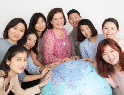 Information & Inspiration становится Asia Cosme Lab