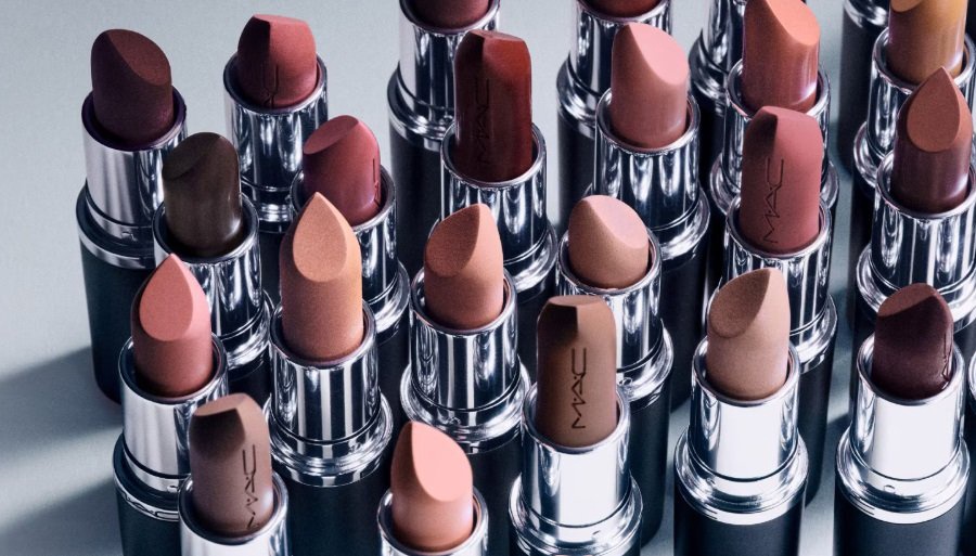 MAC вдохновляется нюдовыми оттенками в кампании помад edgy