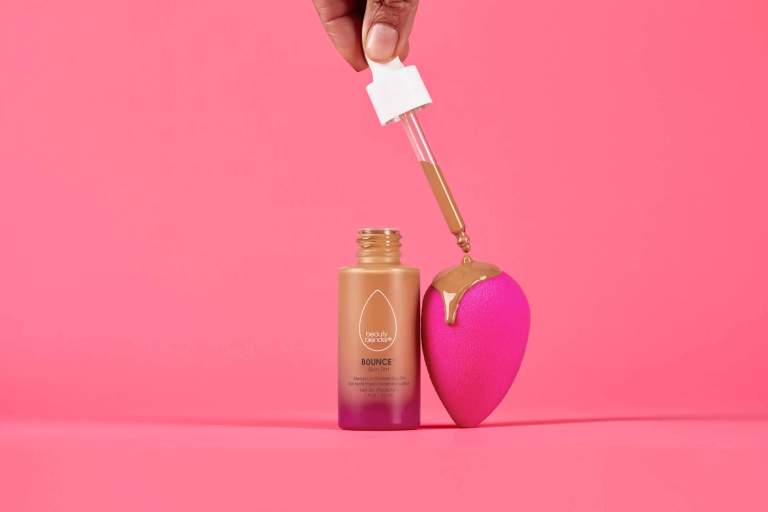Тинт для лица beautyblender BOUNCE™ Always On Radiant Skin Tint