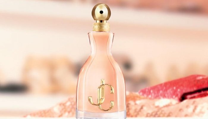Процесс создания флакона духов I Want Choo от Jimmy Choo 