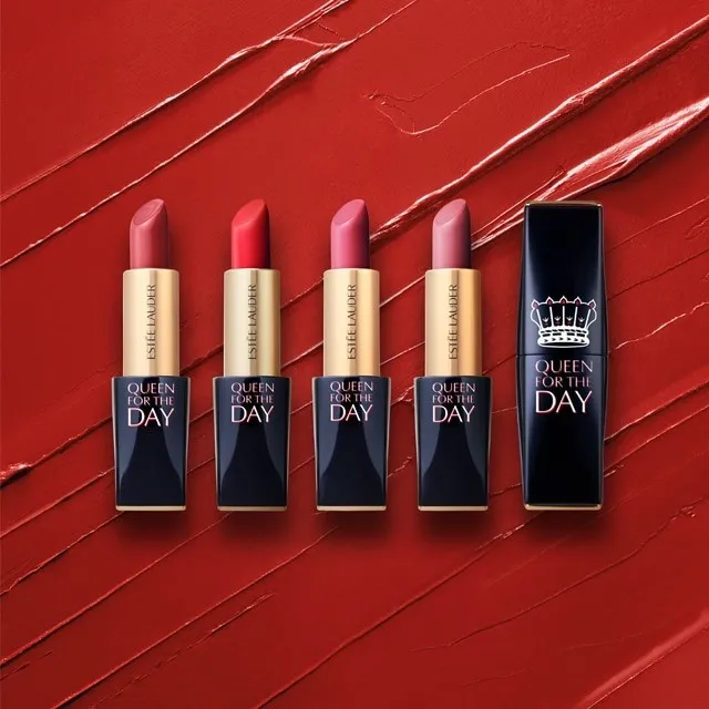 Помады Estée Lauder Queen’s Platinum Jubilee Pure Color Envy Sculpting 