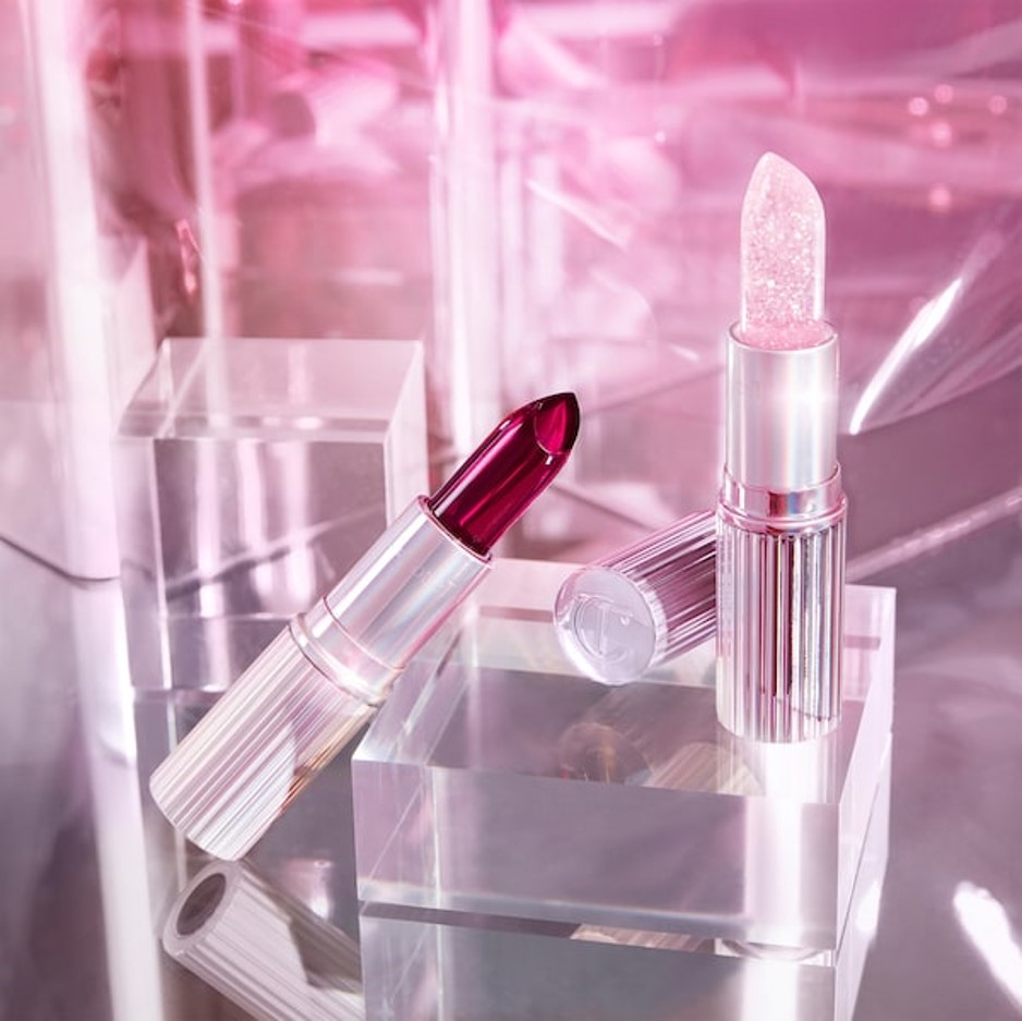 Бальзам для губ Glowgasm от Charlotte Tilbury 