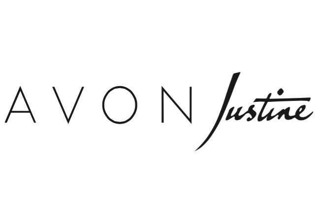 Avon Justine провела первое мероприятие по шоппингу в прямом эфире