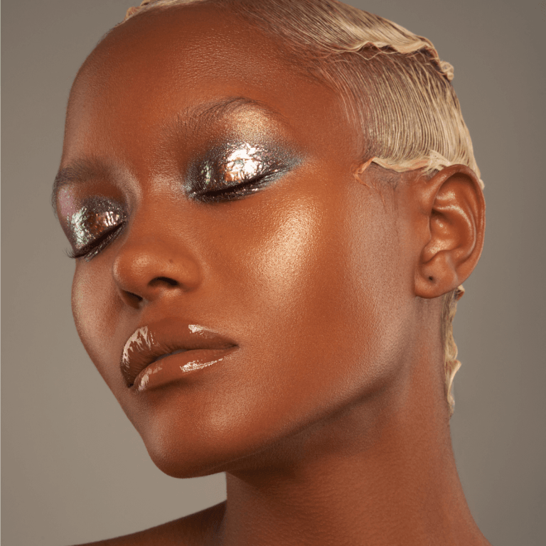 Коллекция Danessa Myricks Infinite Chrome Gemstone & Infinite Chrome Flakes