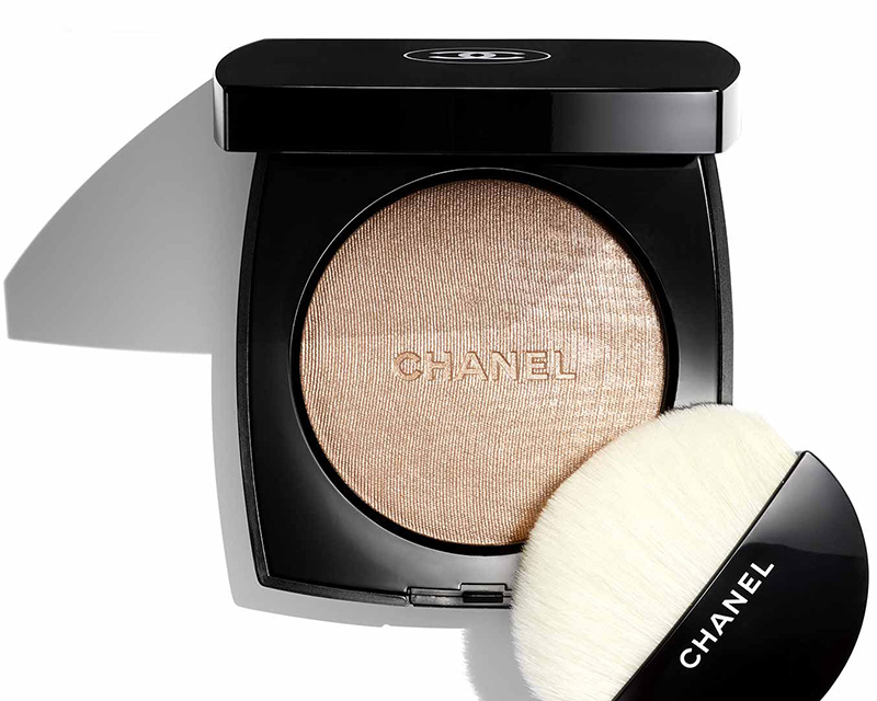 Новый хайлайтер от Chanel Poudre Lumiere Highlighting Powder