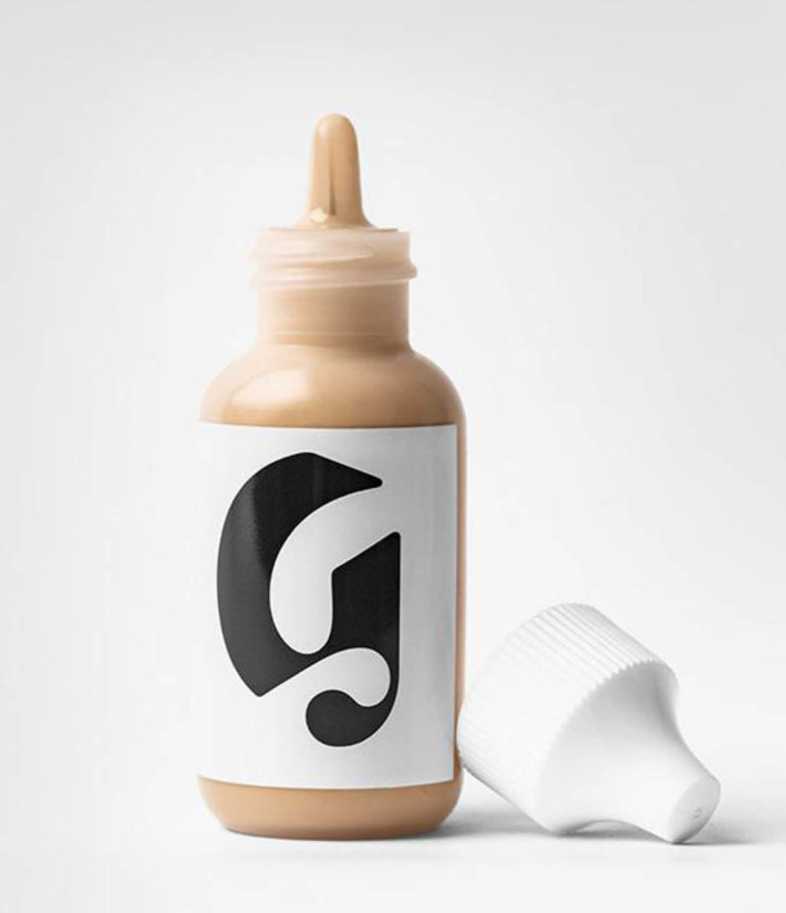 Glossier обновил формулу Perfecting Skin Tint