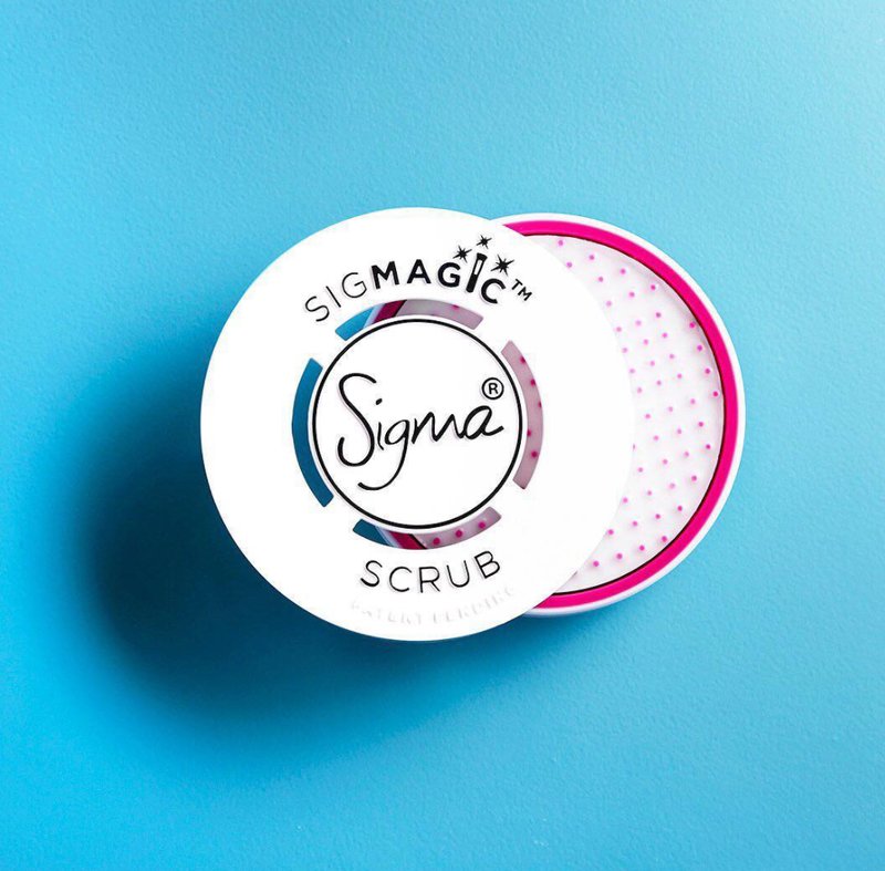 SigMagic™ Scrub средство, которое спасет ваши кисти для макияжа