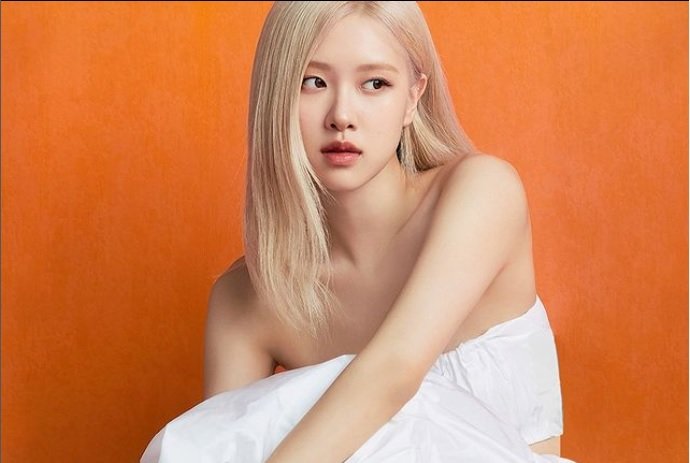 Участница Blackpink Роуз объявлена новым лицом Sulwhasoo