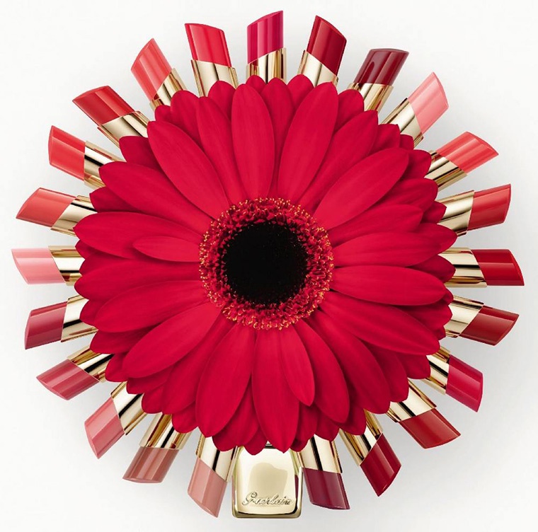 Бальзам для губ Guerlain KissKiss Shine Bloom 