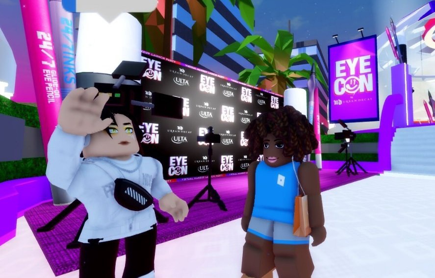 Urban Decay проведет виртуальный запуск в Roblox