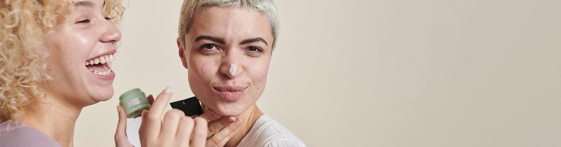 Скидка 20% на дневной крем + крем для глаз в The Body Shop