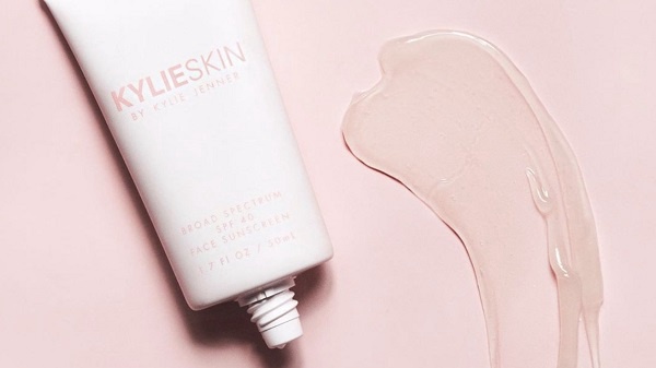 Kylie Skin представит солнцезащитную линию