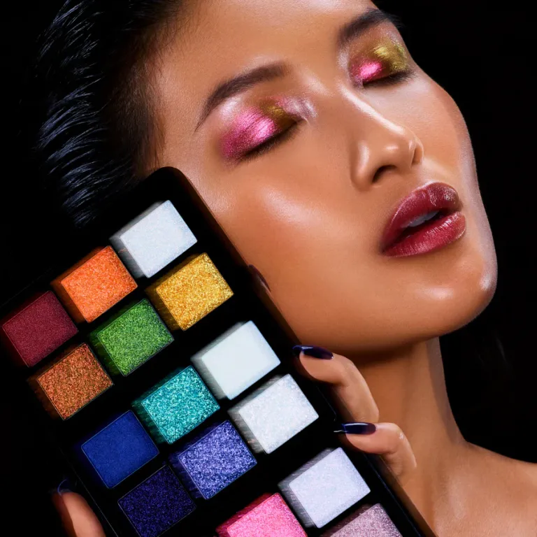 Палетка Danessa Myricks Beauty LIGHTWORK VI The Freedom