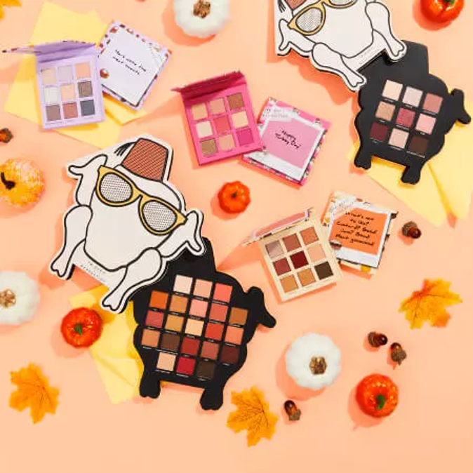 Коллекция Makeup Revolution x Friends Thanksgiving 